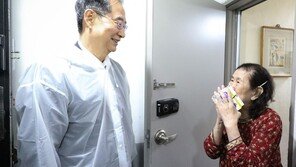 한 총리, 독거 어르신 우유배달 참여…‘노인 고독’ 대책 점검