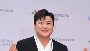 “모델료 달라”던 김호중, 되레 9000만 원 토해내…무슨 일?