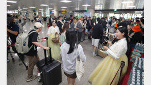 귀성객에 中 관광객까지 우르르…제주공항 ‘엔데믹 추석’ 실감