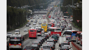 내일 아침까지 전국 곳곳 비·안개…오후부터 ‘맑음’