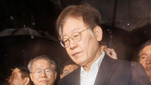 與, 이재명 영수회담 제의에 “문 차며 사장 나오라는 것”