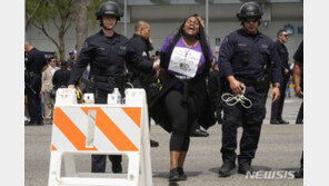 美 보건·의료업계 7만5000명도 파업 예고