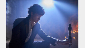 강동원 ‘천박사’ 그나마 안심…보스톤·거미집 흥행 참패