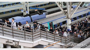 “일거리 수북한데…” 연휴병 시달리는 직장인들