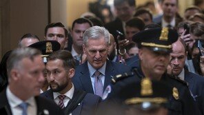 美공화 강경파 8인의 ‘비토크라시’… 의회 파행 장기화 우려 