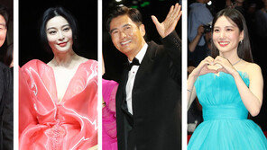 ‘호스트 송강호’ 앞세워… 막오른 ‘영화의 바다’ 