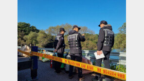 포천 저수지 추락헬기 인양작업 시작…수중 시야확보 어려워 지연