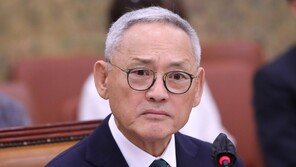 유인촌 “MB정부 때 블랙리스트? 그런 말도 없었다”