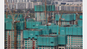 건설노동자 기능등급제 3년세 100만명…적용현장 단 60개 ‘실효성 논란’