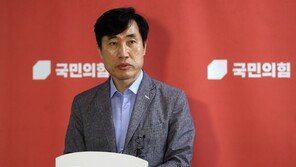 “험지 수도권으로”“다선 물갈이 필요”…여야, 중진 차출설에 술렁