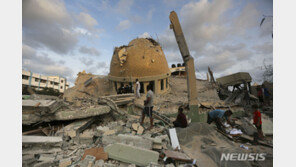 ‘이·팔전쟁’ 가짜뉴스 제조기 된 ‘엑스’…“머스크도 확산 조장”