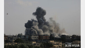 美지원 무기 실은 첫 미국 비행기 이스라엘 군부대 도착