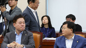 ‘사퇴’ 송갑석 “이재명, 당이 원하면 분당 출마 안철수와 한판 붙어라”