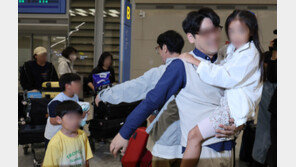 외교부 “이스라엘 체류 우리 국민 약 720명… 모두 무사”