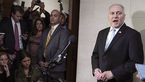 백악관 “이스라엘-우크라 지원예산 패키지 처리” 