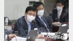 ‘짝퉁’ 시계 1위 롤렉스, 가방은 루이비통…시계 밀수 320배↑