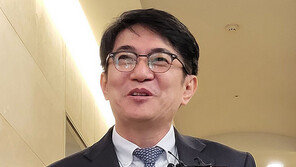 이균용 前 대법원장 후보자 연구법관으로 서울고법 ‘컴백홈’