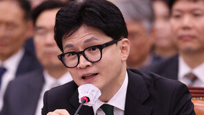 이준석 “한동훈 정치입문 빠르면 빠를수록 좋다…11월에 입당해야 기회”