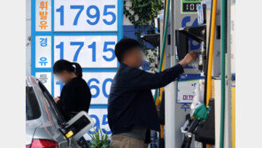 “기름 구하느라 땀나는 주유소들”…‘이-팔 전쟁’에 주문 급증·공급 부족