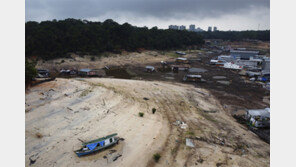 최악 가뭄 아마존강… 121년만에 최저수위
