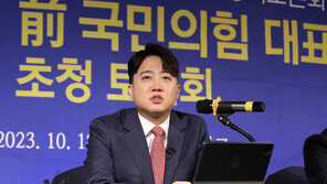 김재원 “이준석, 언제든 눈물 흘릴 기계인간…윤핵관 핑계 홍준표의 길로”