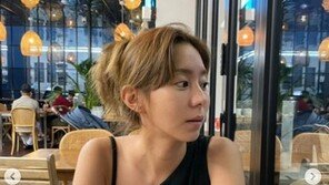 유이, 비키니 입고 뽐낸 볼륨감…숨길수없는 글래머 몸매