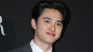 엑소 도경수, SM 떠나 신생 회사로…“엑소 활동은 함께”