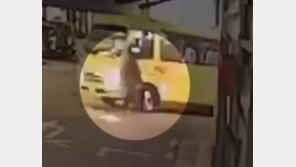 골목길 지나다 버스 사이드미러에 부딪혀 사망한 60대