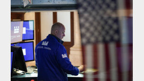 가자 병원 폭발 영향 뉴욕증시 하락… 국채금리 4.9% 뚫었다