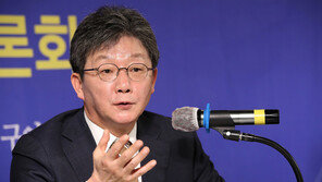 유승민 “12월 결심? 공천 전 결정이 떳떳…모든 가능성 열어놨다”