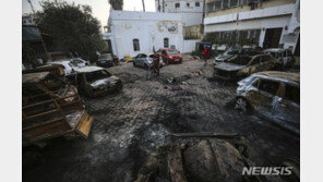 “가자병원 폭발, 테러단체 소행” 증거에…중동권 “못 믿겠다”