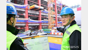 이재용, 취임 1주년 앞두고 반도체 직접 챙겼다…“기술로 위기 극복”