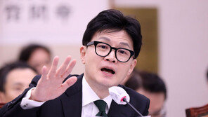 한동훈 집 앞에 흉기·토치 둔 40대 남성 구속 송치