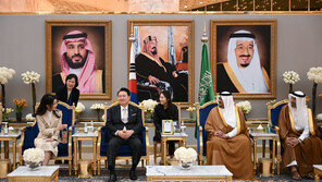 국힘, 윤 사우디·카타르 순방에 “중동과 협력 강화 기대”