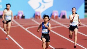 항저우 장애인AG 첫 메달은 은빛! 전민재, 200m서 2위 기록하며 대회 4연속 시상대 올라