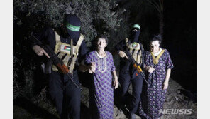 “연료 주면 인질 석방” vs “하마스 ‘전용’ 우려”…인질 협상 난항