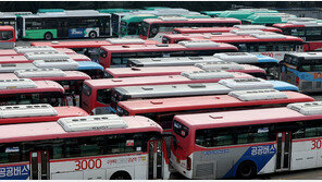 경기 시내버스 노조 “협상 결렬땐 내일 첫차부터 파업”