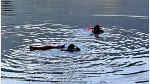 5m 저수지에 빠진 차량 운전자, 에어포켓서 1시간 버텨 