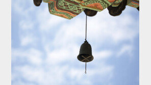 ‘성관계 거절’ 여성 폭행 후 돈까지 뜯은 60대 승려, 징역 1년 6개월