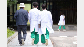 “힘든 것 각오한 의사 환영” 아산병원 전공의 모집 공고문…누리꾼 “패기 칭찬”