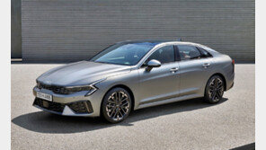 ‘강인한 디자인·첨단 기능 강화’… 기아, K5 부분변경 모델 공개