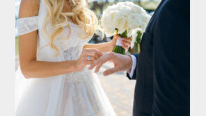 결혼 축의금 얼마가 적당…“아는 사이 5만원 이하, 친하면 5~10만원”