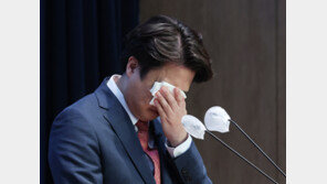 안민석 “이준석 눈물, ‘대통령님 저 배지 달게 공천 주세요’ 뜻…尹, 결코”