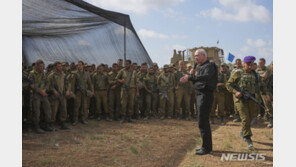 갈란트 국방장관 “이스라엘 다음 단계 준비 중…군대 준비 돼”