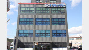 경북 영덕 장사해수욕장서 3명 파도에 휩쓸려…1명 숨져