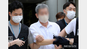 ‘탈북 청소년 성추행 혐의’ 목사 측 “맹장염 확인 위해 배 눌러”