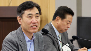 국힘 원외위원장들 작심발언…“대통령실과 수직적인 관계 정상화돼야”