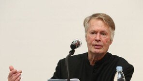 이대 찾은 소설가 르 클레지오…“韓 현대문학, 신선한 존재 될 것”