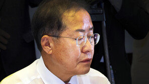 홍준표 “유세부리는 친윤들, 선거 전 탈출할지 보겠다”…파문 의식 삭제