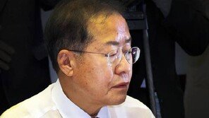 홍준표 “친윤 니들처럼 좀비정치 안 해…내년 선거 두고 볼 것”